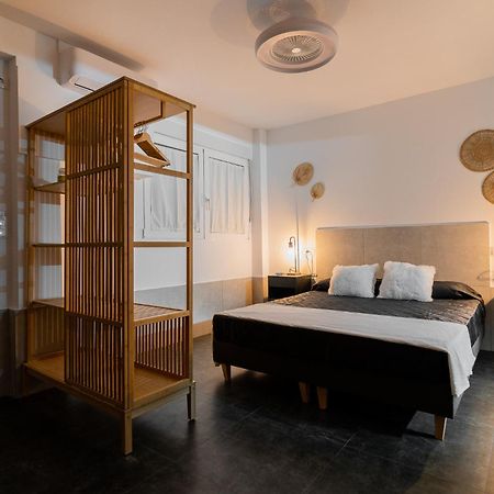Aptuvalencia-F&B Sol Sl Dış mekan fotoğraf