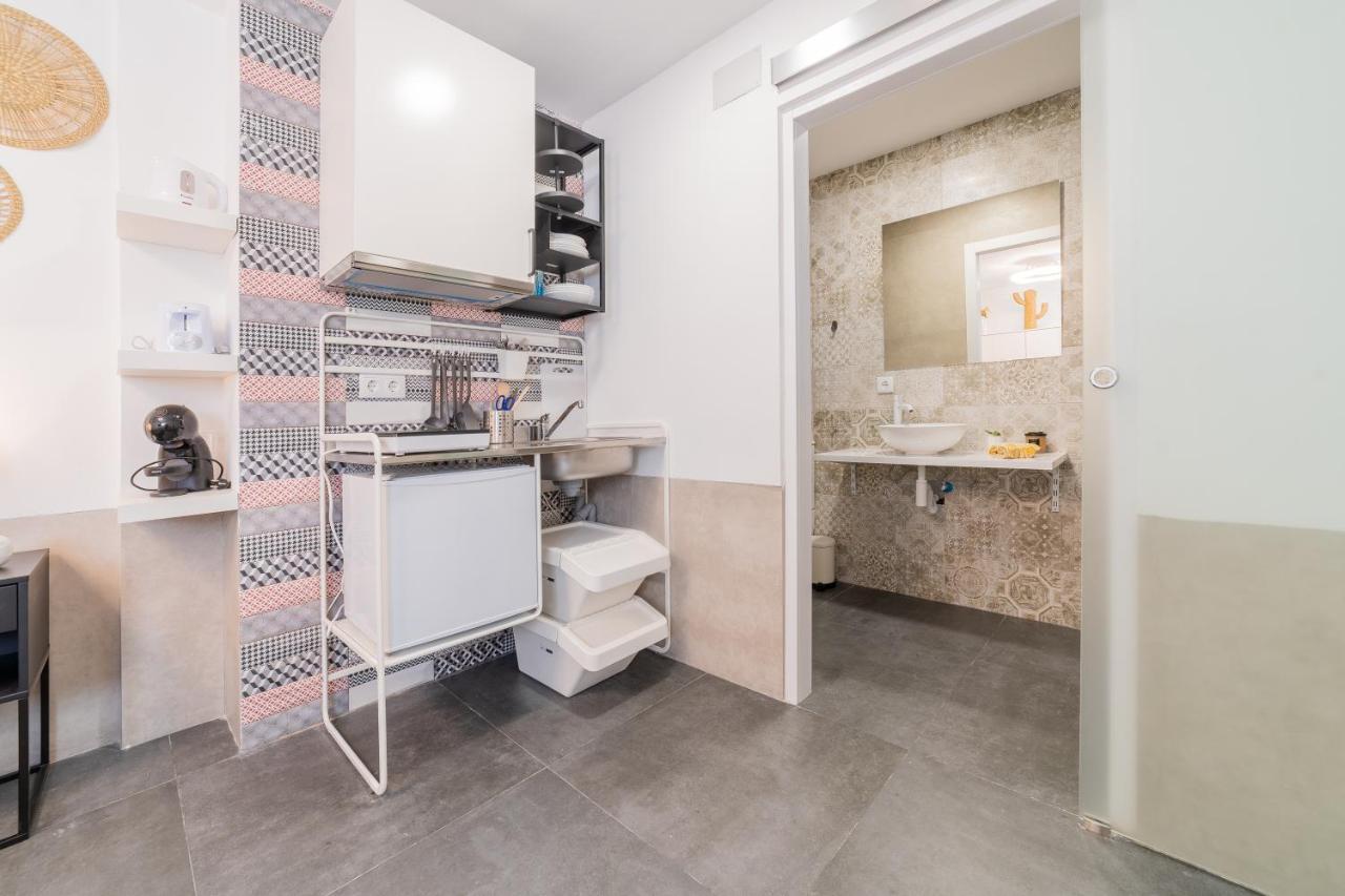 Aptuvalencia-F&B Sol Sl Dış mekan fotoğraf