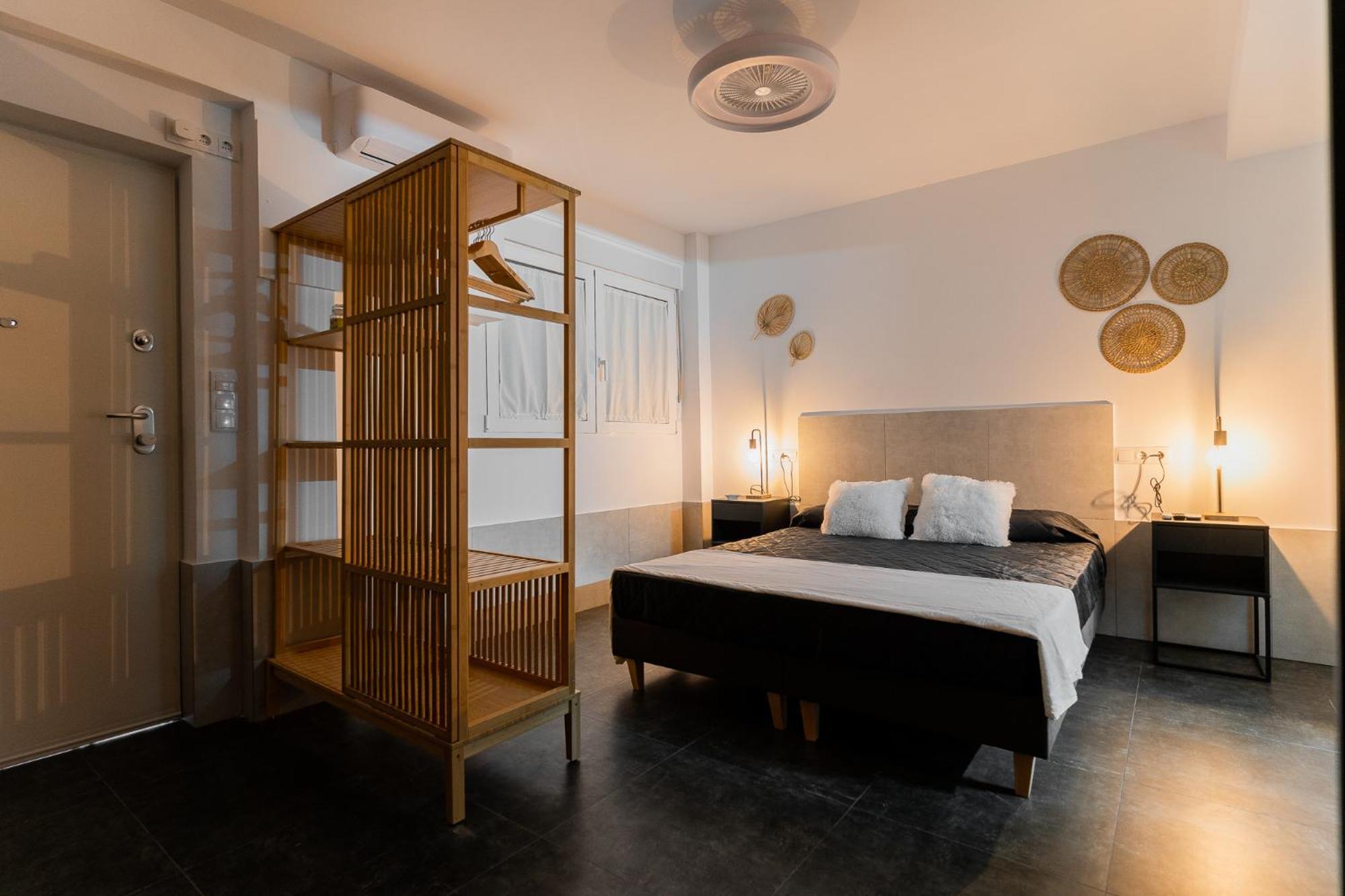 Aptuvalencia-F&B Sol Sl Dış mekan fotoğraf