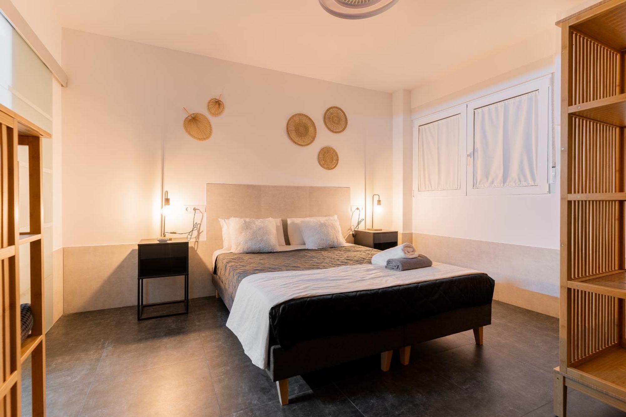 Aptuvalencia-F&B Sol Sl Dış mekan fotoğraf