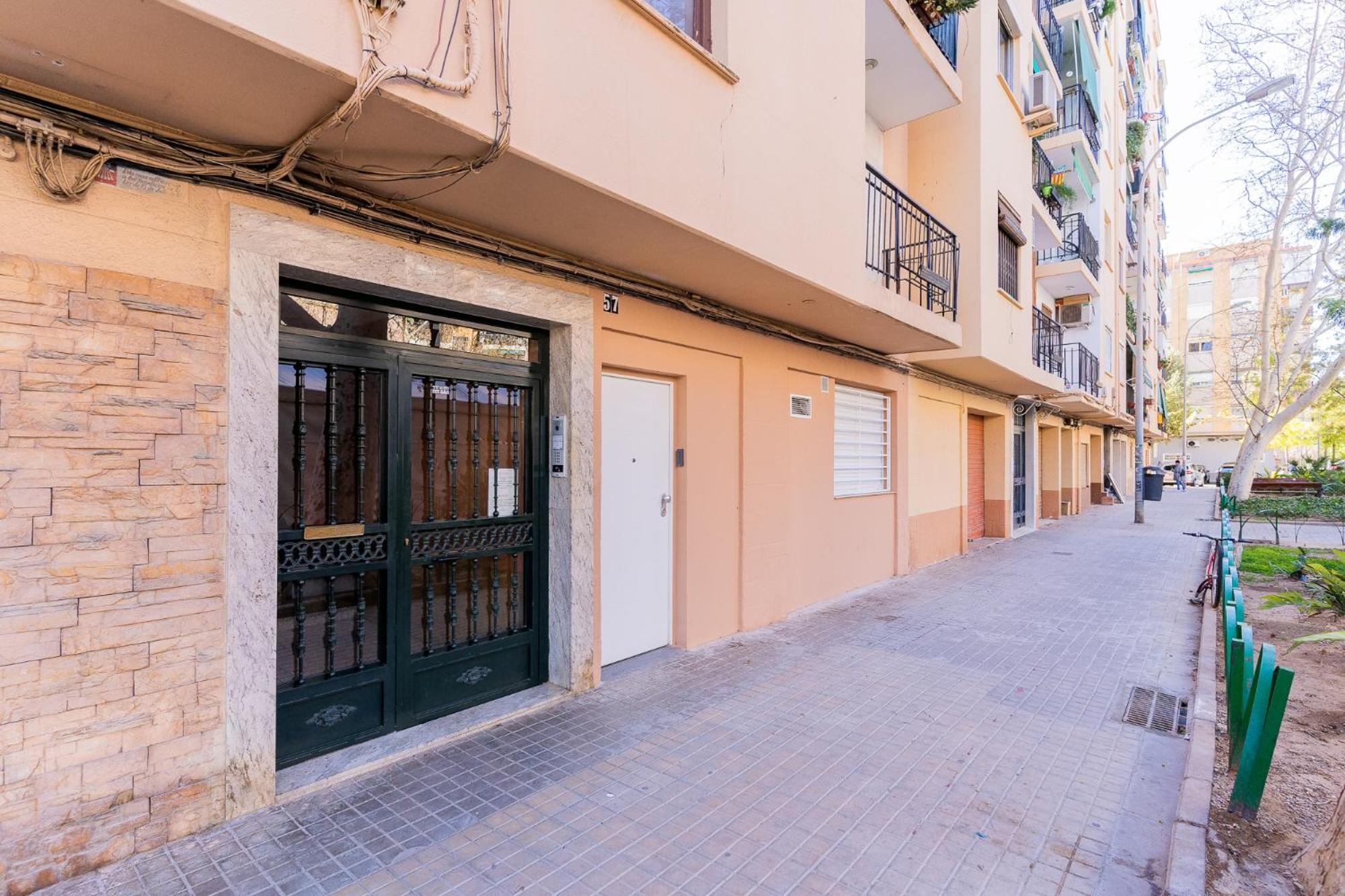 Aptuvalencia-F&B Sol Sl Dış mekan fotoğraf