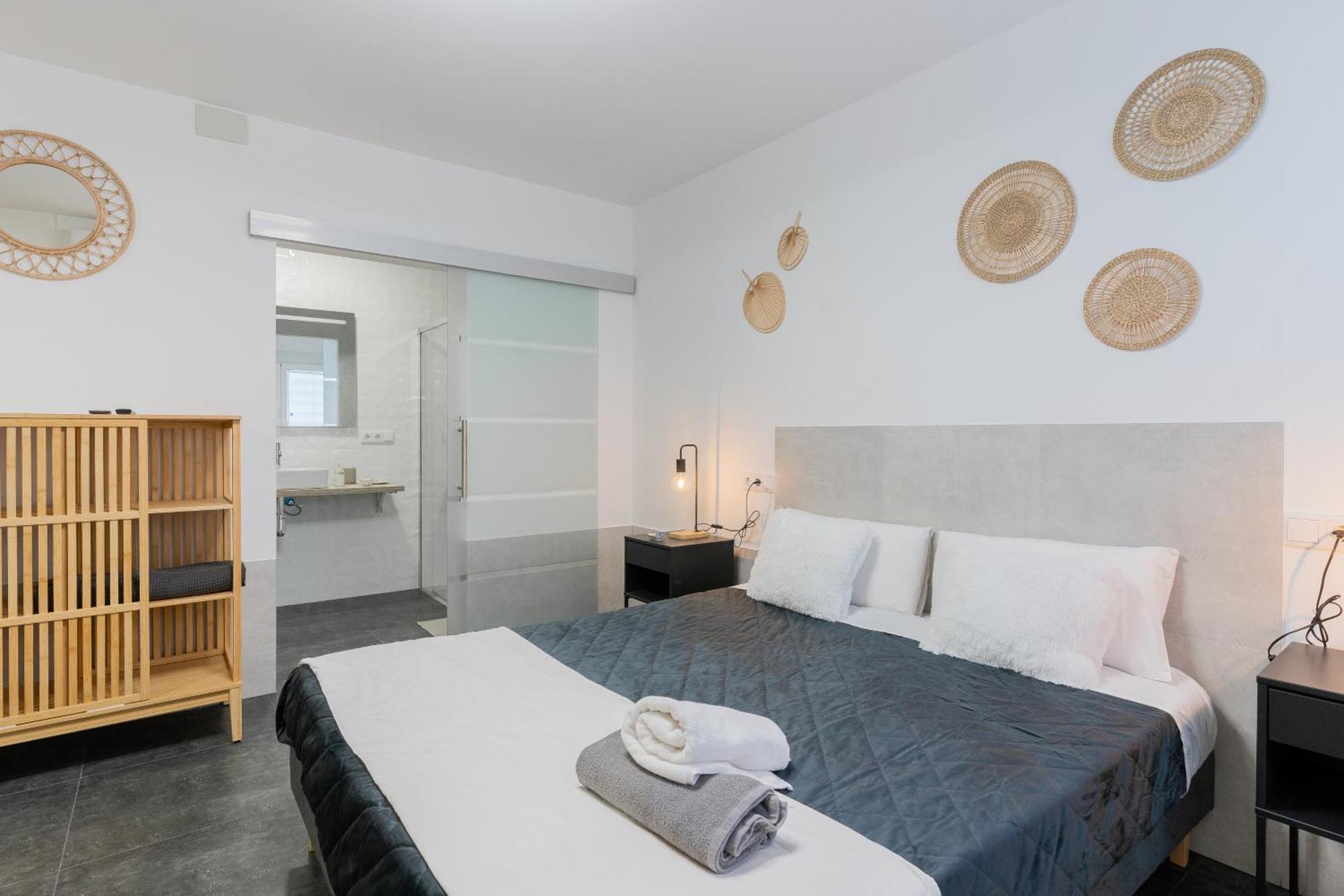 Aptuvalencia-F&B Sol Sl Dış mekan fotoğraf