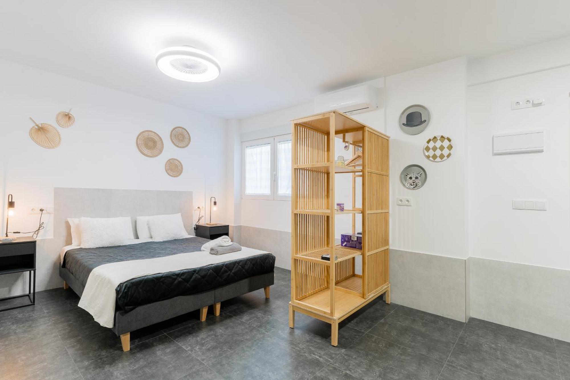 Aptuvalencia-F&B Sol Sl Dış mekan fotoğraf