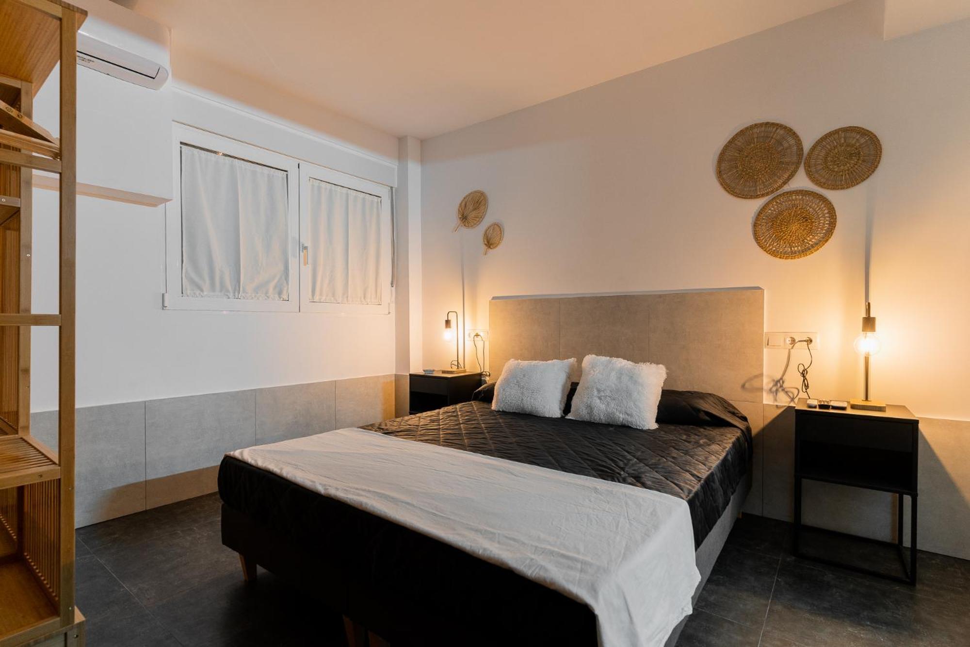 Aptuvalencia-F&B Sol Sl Dış mekan fotoğraf
